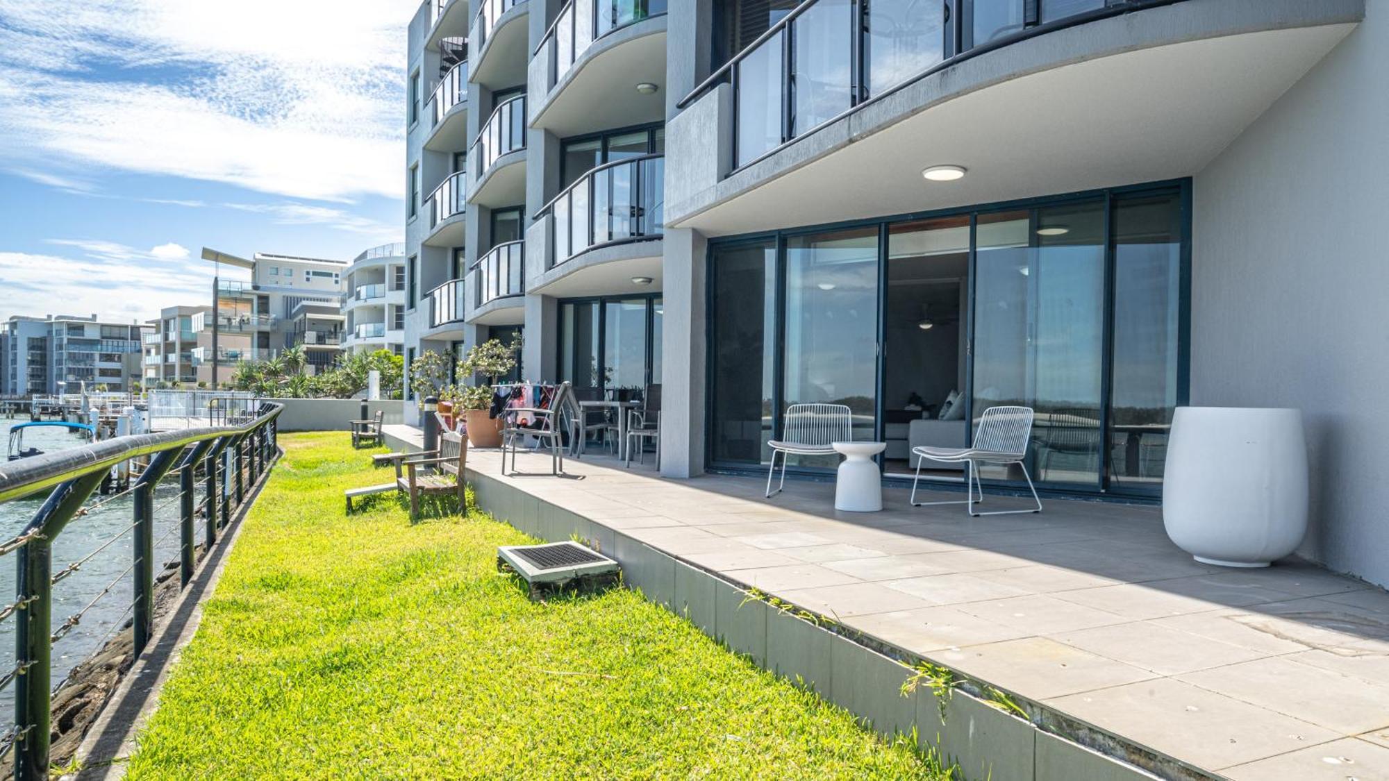 La Promenade Aparthotel Caloundra Exterior foto